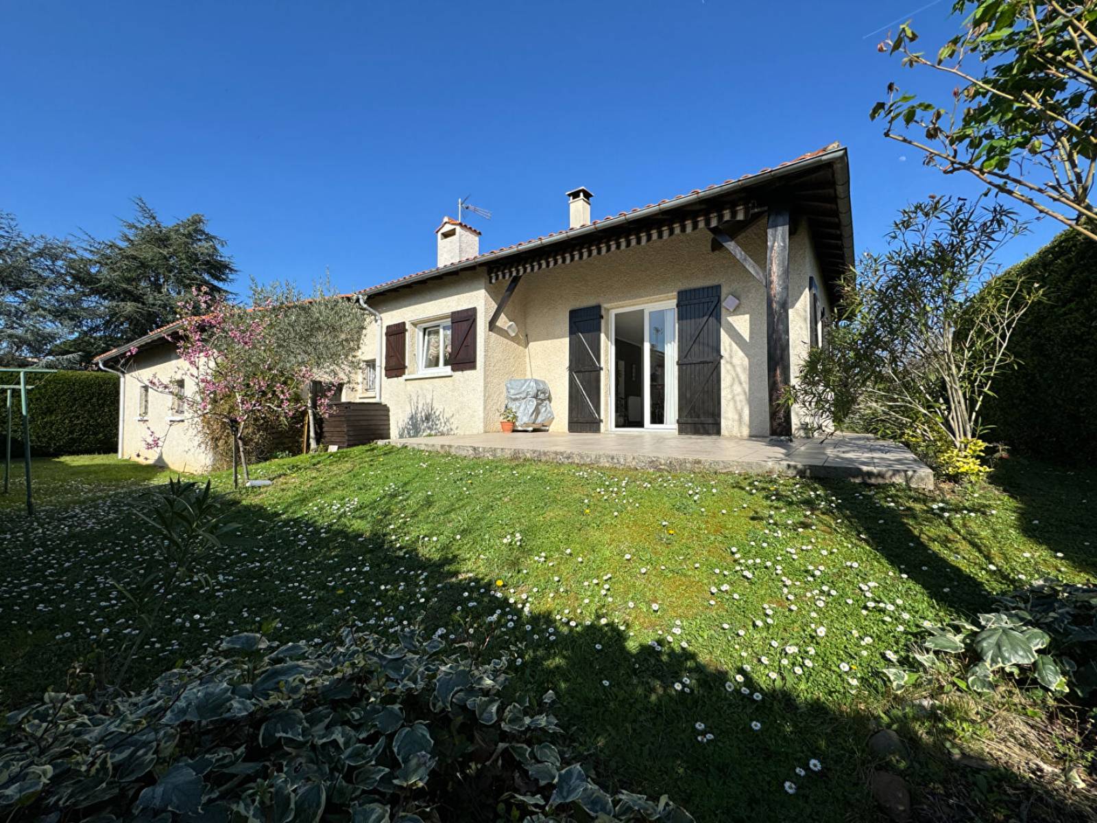 Pibrac centre maison au calme