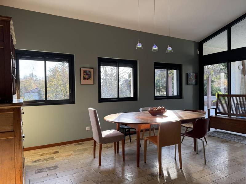 LEGUEVIN Maison d'architecte d'exception , au calme avec piscine