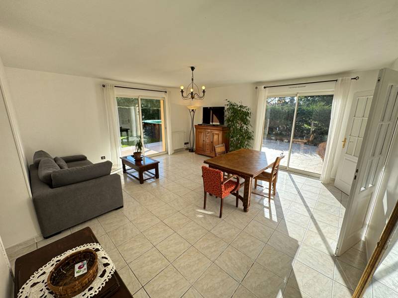 Maison La Salvetat Saint Gilles 5 pièces 110 m2 de plain pied en impasse , La Salvetat Saint Gilles