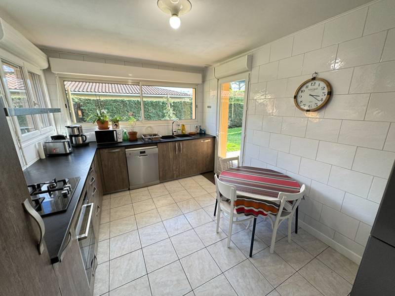 Maison La Salvetat Saint Gilles 5 pièces 110 m2 de plain pied en impasse , La Salvetat Saint Gilles