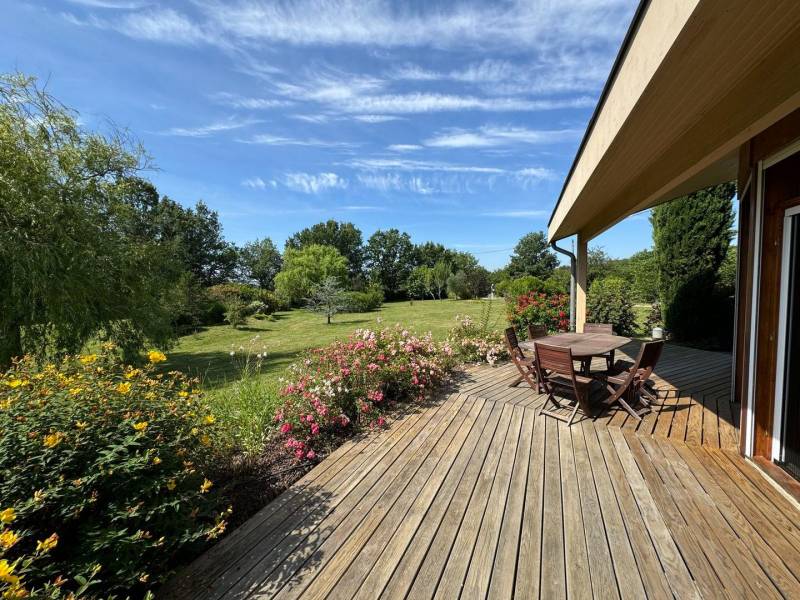 Maison Lévignac 6 pièces 220 m2 dans un magnifique parc arboré et au calme , Levignac