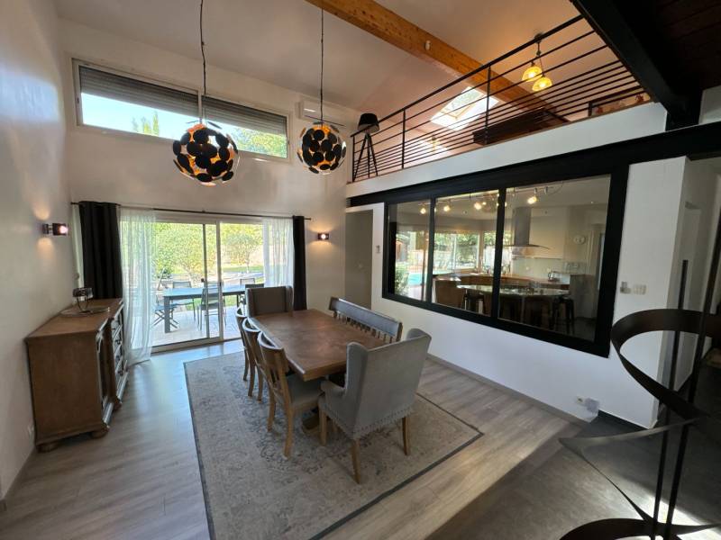  Son séjour tutoie les 80m2