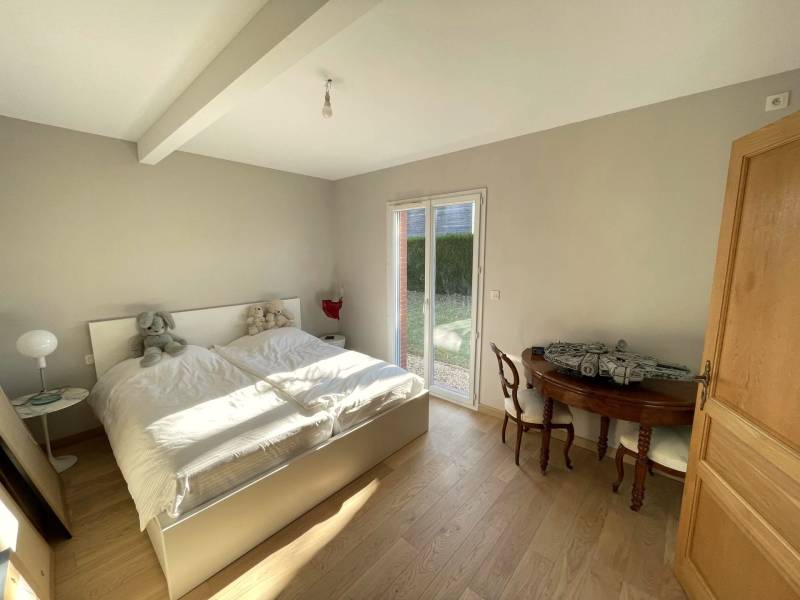 Chambre avec sa salle de bain