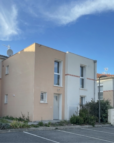 Maison cosy avec jardinet