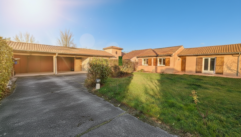 Aussonne Ouest Toulouse -  Belle maison de plain-pied avec volumes généreux