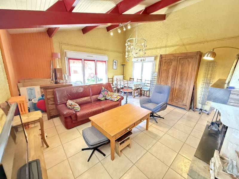 pièce de vie lumineuse