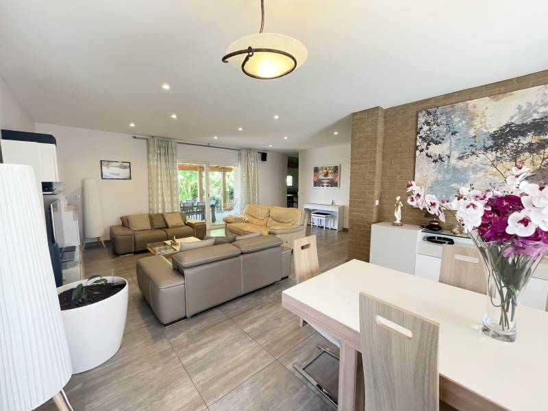 Magnifique villa avec prestations de premier ordre