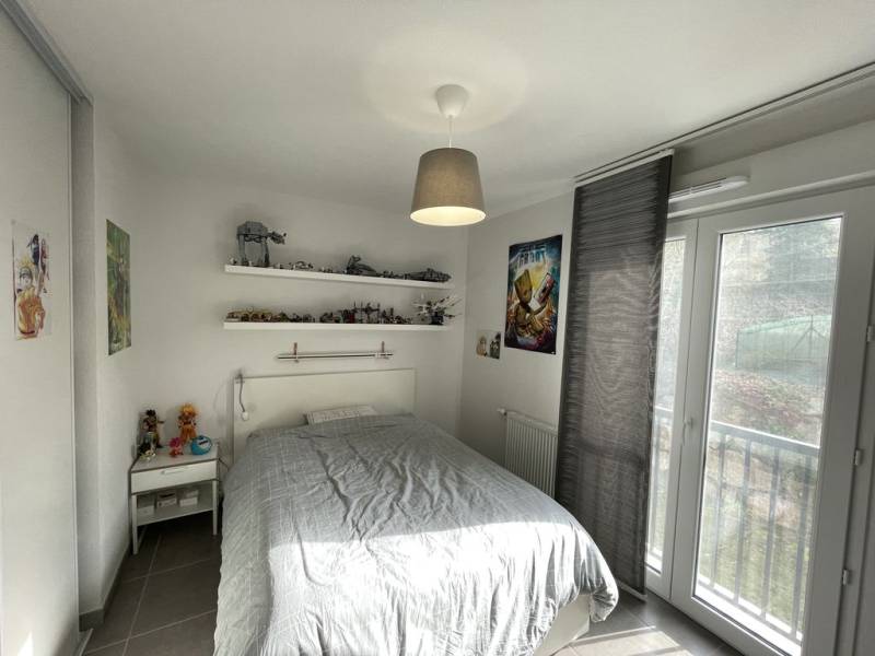 LEVIGNAC CENTRE Maison T4 récente