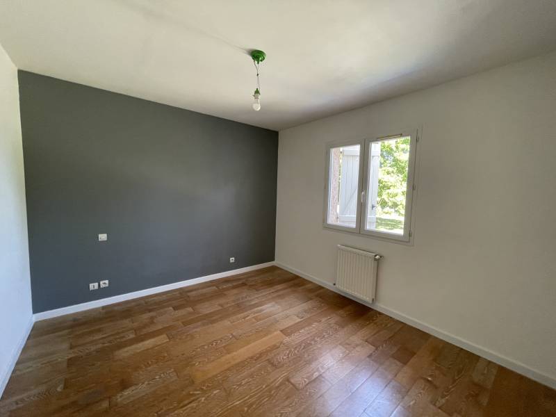 Brax proche Pibrac belle maison dans environnement arboré de 1300 m²