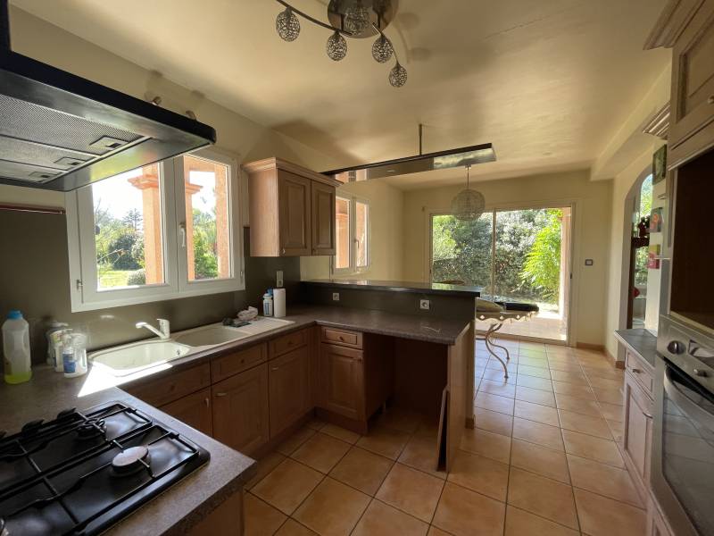Brax proche Pibrac belle maison dans environnement arboré de 1300 m²