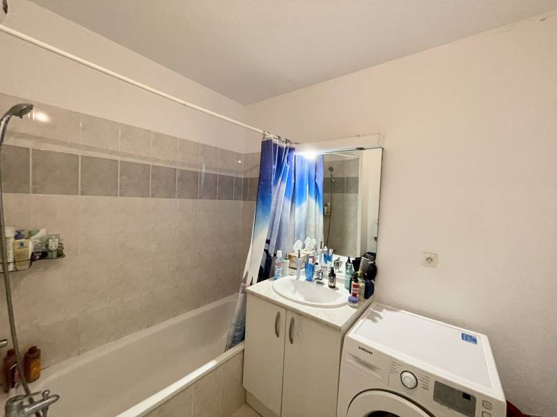 Grande salle de bain 