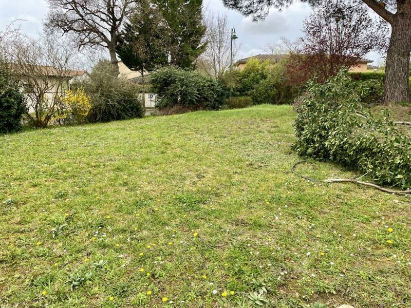 Pibrac Terrain plat à vendre