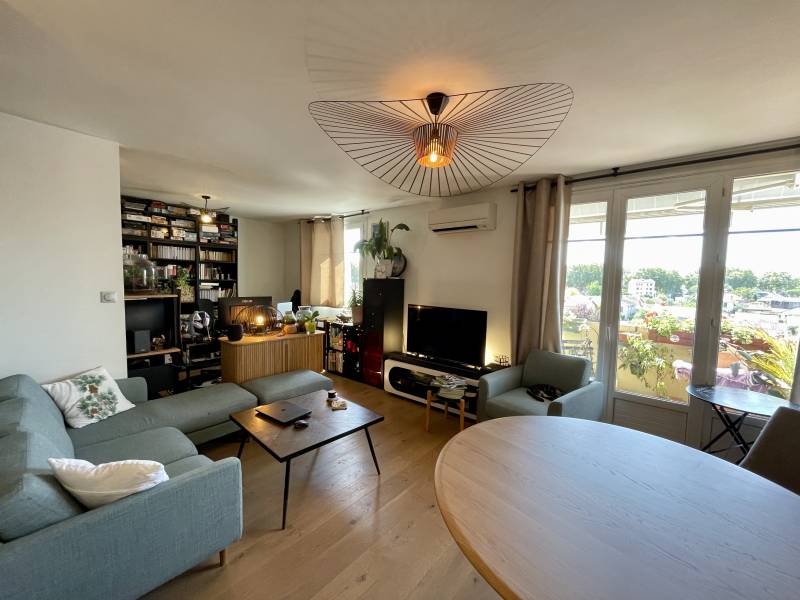 Spacieux appartement 90 m² rénové en 2020 avec vue dégagée - Exclusivité Toulouse a 2 mns des Ponts Jumeaux