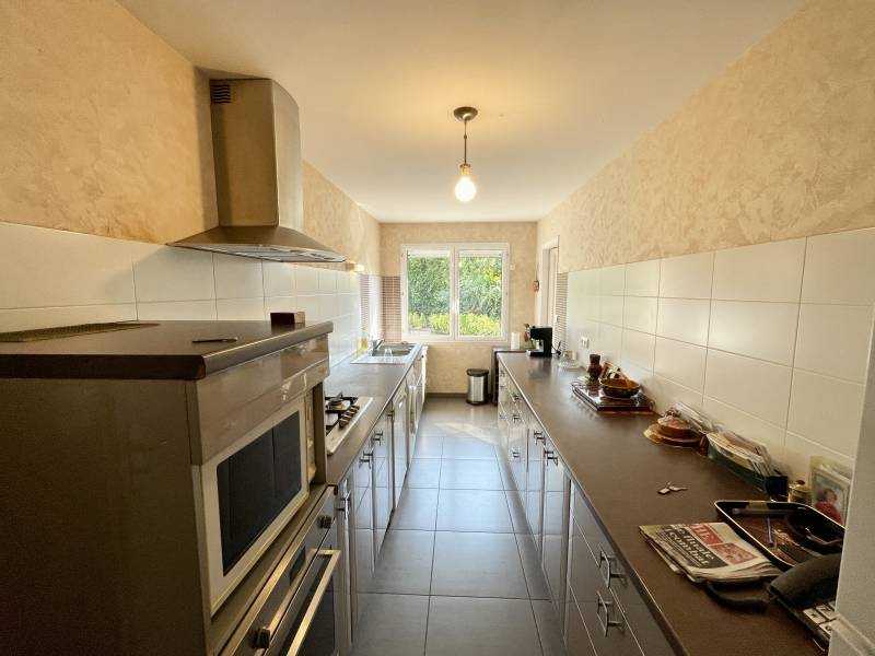 Pibrac, Villa récente avec de beaux volumes et grand jardin 2000 m² sans nuisance Haute Garonne, Occitanie