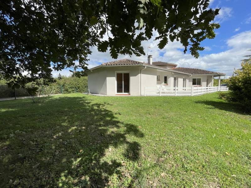 Pibrac, Villa récente avec de beaux volumes et grand jardin 2000 m² sans nuisance Haute Garonne, Occitanie