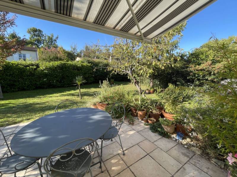 Pibrac ouest Toulouse  Maison au calme dans le centre