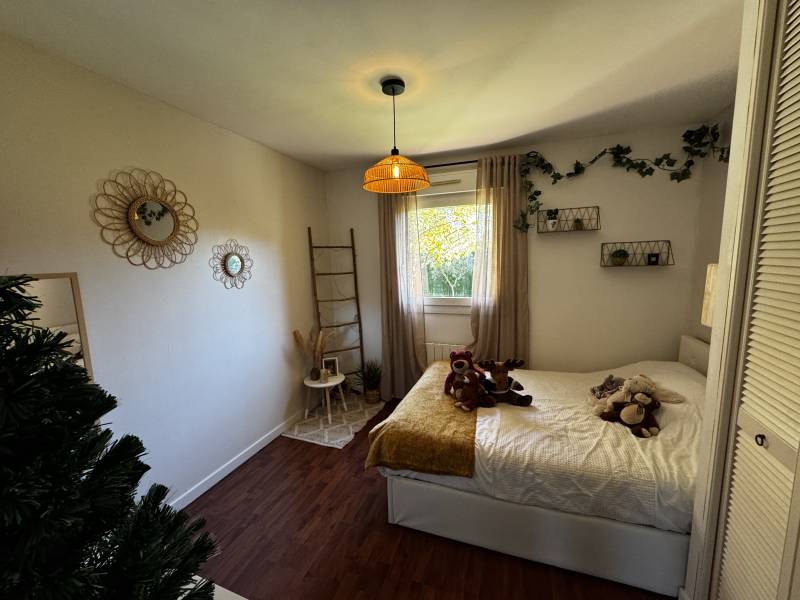 LA SALVETAT ST GILLES Maison de plain pied proche commodités