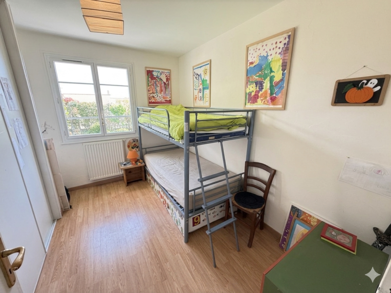 Pibrac maison de plain pied 125 m² proche du centre et des écoles privées et publiques ainsi que du Lycée