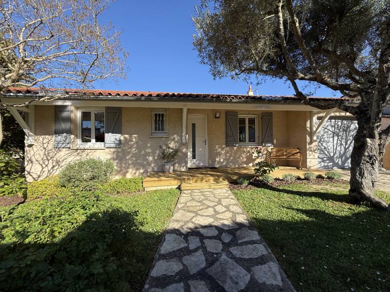 Exclusivité Pibrac secteur recherché maison de type 4 en centre du village