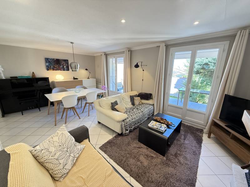 Exclusivité Pibrac secteur recherché maison de type 4 en centre du village