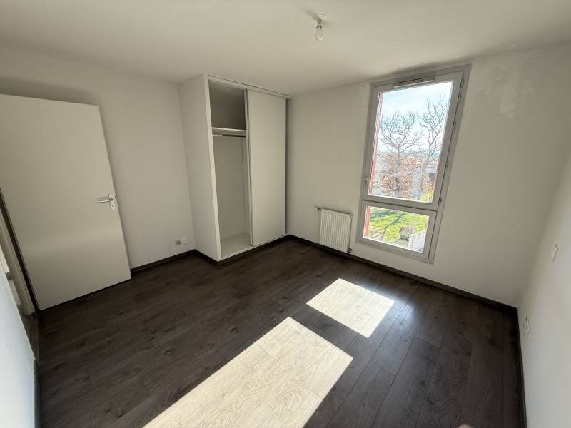 Chambre lumineuse à Tournefeuille 