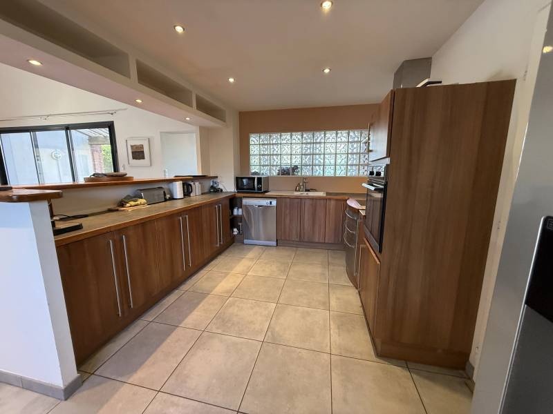 EXCLUSIVITE BRAX Belle et grande maison d'architecte au calme