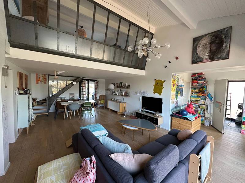 Pibrac Maison superbement rénovée dans un cadre champêtre