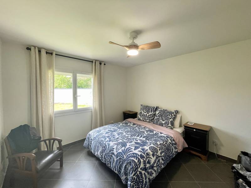 Exclusivite emplacement de choix maison d'architecte T5 Pibrac centre sur beau jardin de 1500 m² sans vis à vis.
