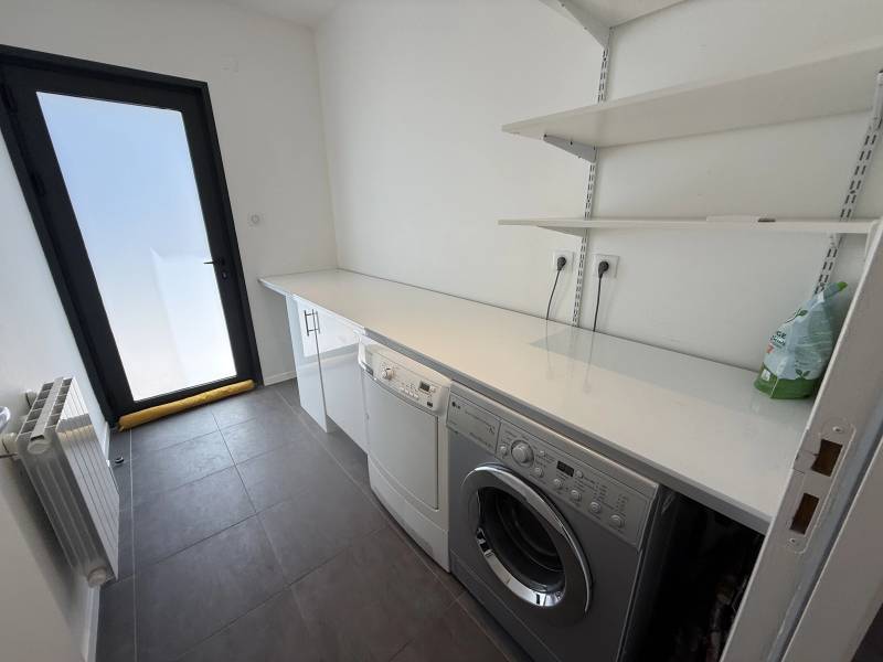 Belle maison d'architecte de 230 m² sur parcelle de 1000 m² avec piscine