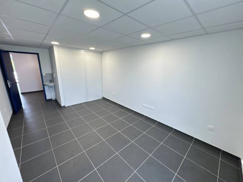 peut devenir salle de bain avec raccordement 