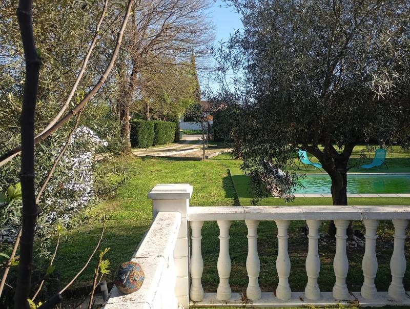 grand terrain plat idéal grande famille