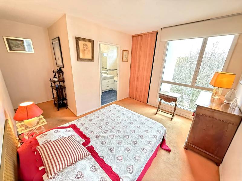 TOULOUSE BAZACLE - appartement T4 Exceptionnel  A quelques minutes de la place St Pierre