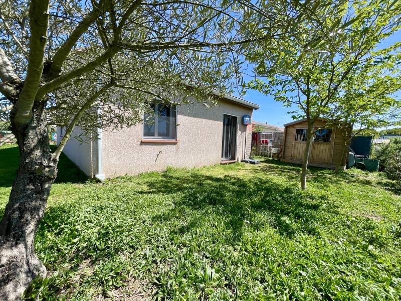 Leguevin ! RARE sur le secteur. A vous le confort d'une maison de plain pied avec les atouts de la modernité !