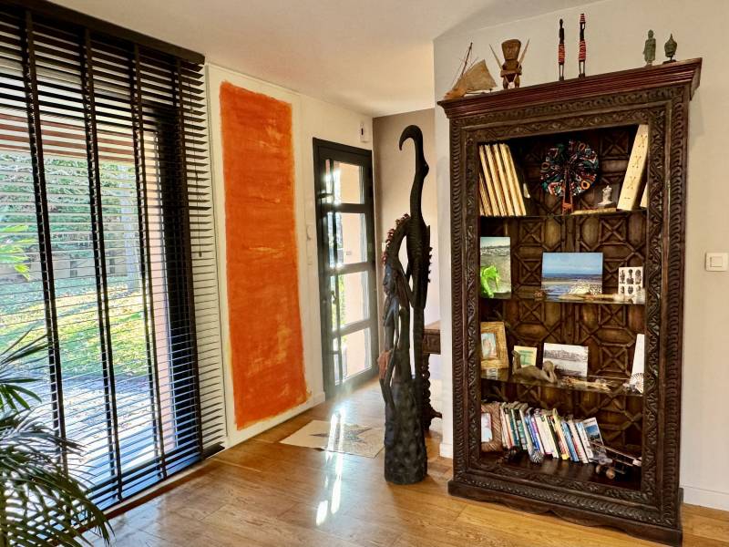 Pibrac maison T6 env. 175 m² habitables quartier résidentiel proche centre commodités écoles collège et forêt de Bouconne