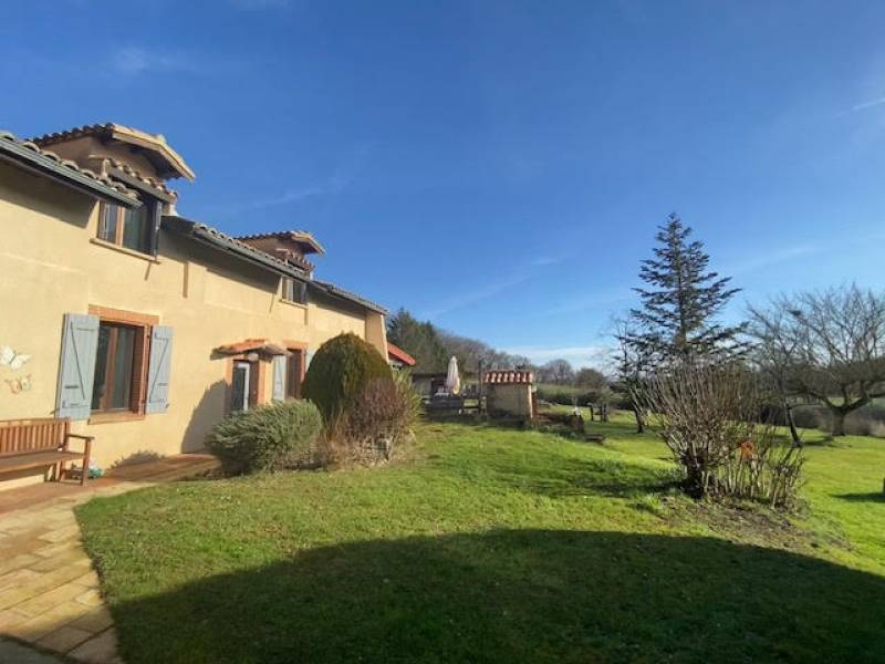  ferme rénovée de qualité 